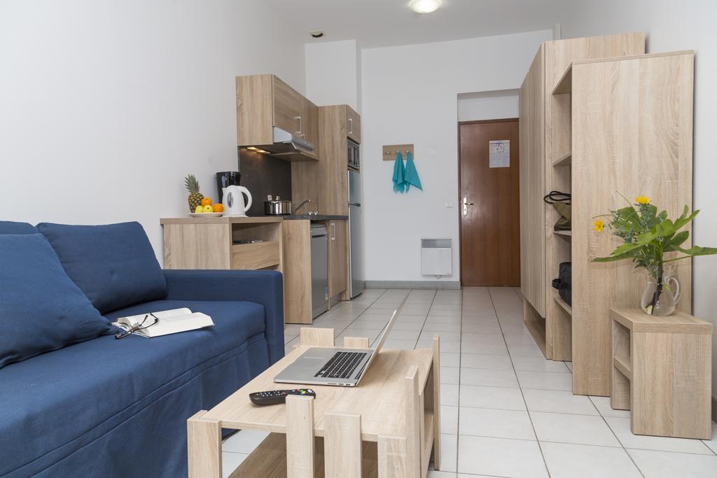 Residence Odalys Valentin Plage Бат-сюр-Мер Экстерьер фото